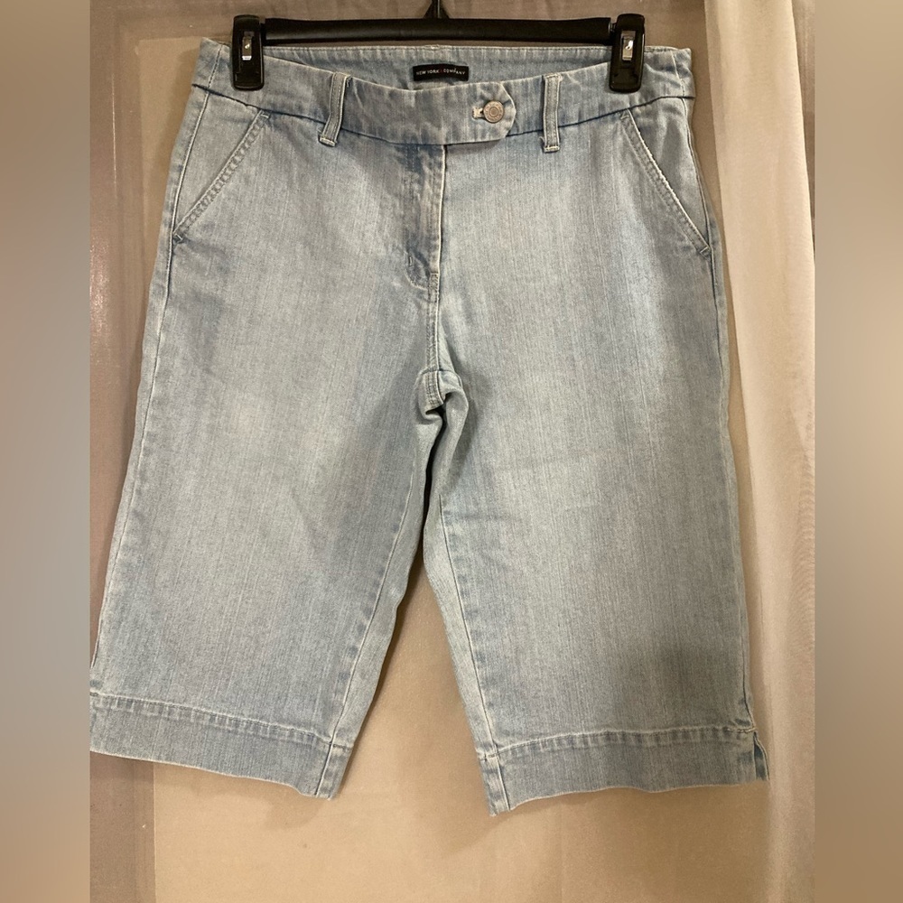New York and company blue jeans